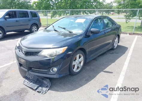 2013 Toyota Camry Se z USA, uszkodzony, nr VIN 4T1BF1FK3DU237775